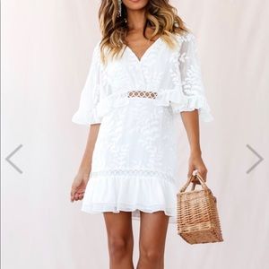 Selfie Leslie White Dress